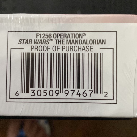 OPERATION- Star Wars The Mandalorian Disney/Hasbro Game-NEW - Picture 2 of 2